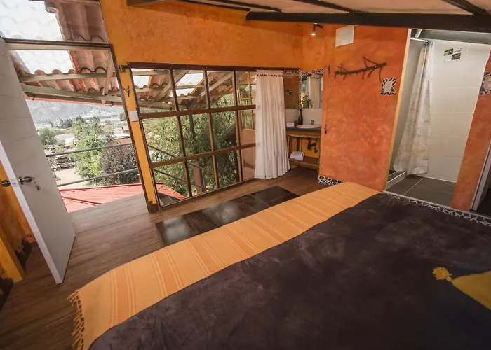 Eco Tampu - Cusco Ecosostenible Guest house 3*
